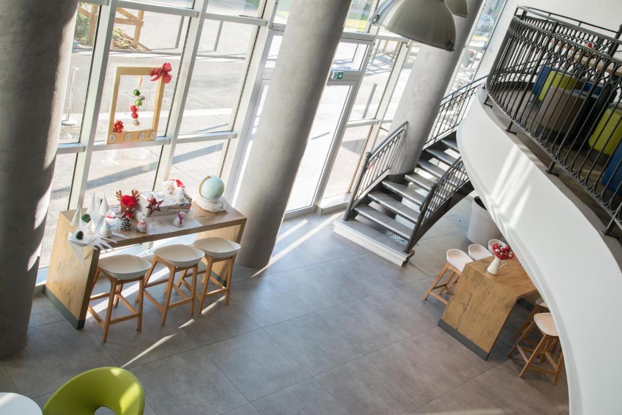 Ibis Budget Californie Lenval Hotel Nizza